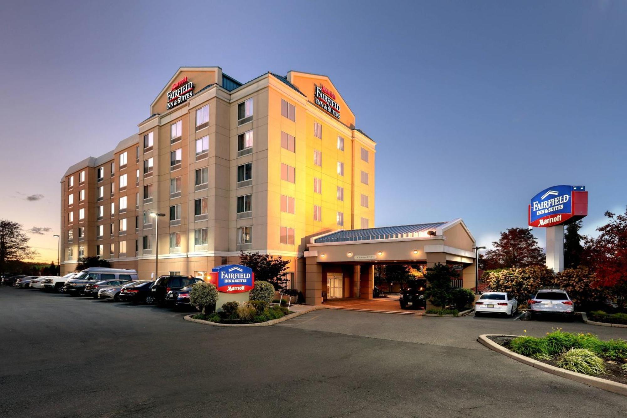 Fairfield Inn & Suites Woodbridge Avenel Eksteriør bilde